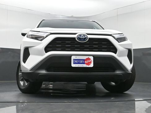 Used 2022 Toyota RAV4 XLE w/ Convenience Package AWD/4WD image 25