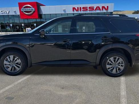 New 2026 Nissan Pathfinder SV AWD/4WD image 6
