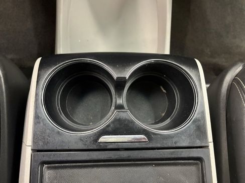 Used 2012 Toyota Sienna SE image 33