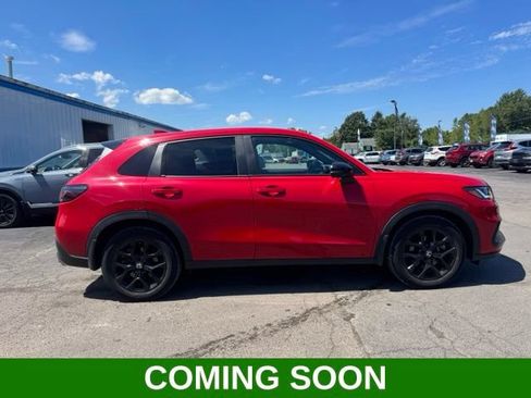 Used 2024 Honda HR-V Sport image 1