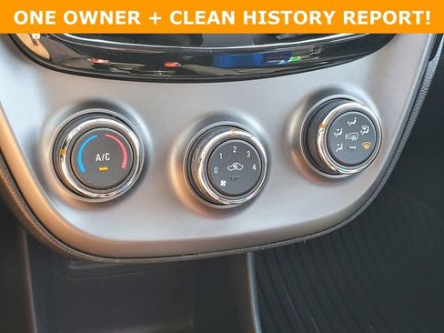 Used 2019 Chevrolet Spark LT image 27
