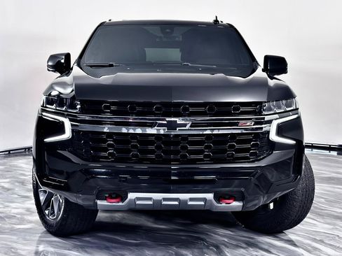 Used 2021 Chevrolet Tahoe Z71 w/ Z71 Signature Package AWD/4WD image 7