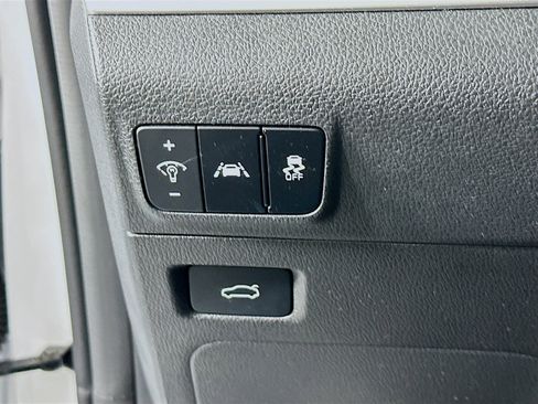 Used 2023 Kia K5 LXS image 16