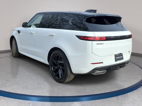 New 2026 Land Rover Range Rover Sport Dynamic SE AWD/4WD image 7