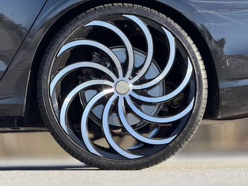 Used 2018 Volvo S90 T5 Momentum w/ Convenience Package image 18