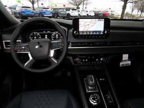 New 2025 Mitsubishi Outlander SEL Black Edition image 14