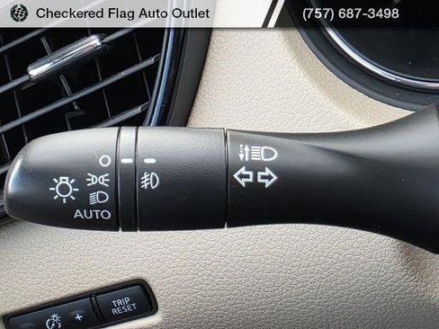 Used 2020 Nissan Rogue SL image 29