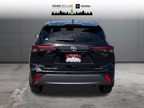 New 2026 Toyota Highlander Limited AWD/4WD image 5