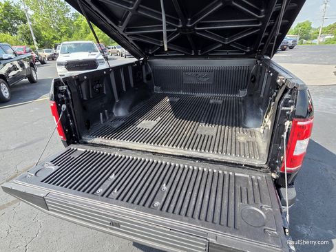 Used 2018 Ford F150 XLT w/ Equipment Group 302A Luxury AWD/4WD image 20