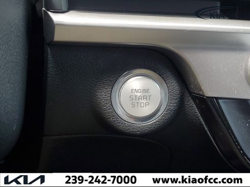 Certified 2023 Kia Telluride S FWD image 30
