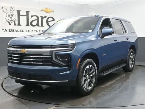 Used 2025 Chevrolet Tahoe LT w/ Advanced Technology Package AWD/4WD image 36