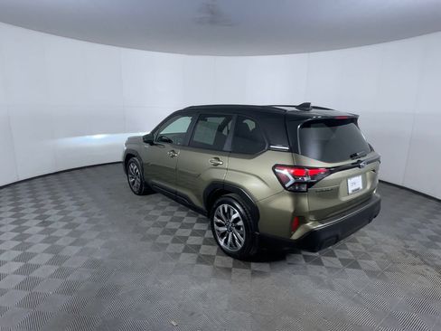 Certified 2025 Subaru Forester Touring w/ Touring Package AWD/4WD image 7