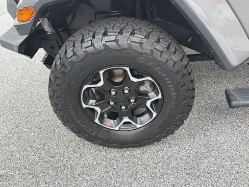 Used 2020 Jeep Wrangler Unlimited Rubicon w/ Quick Order Package 28Y Recon AWD/4WD image 13