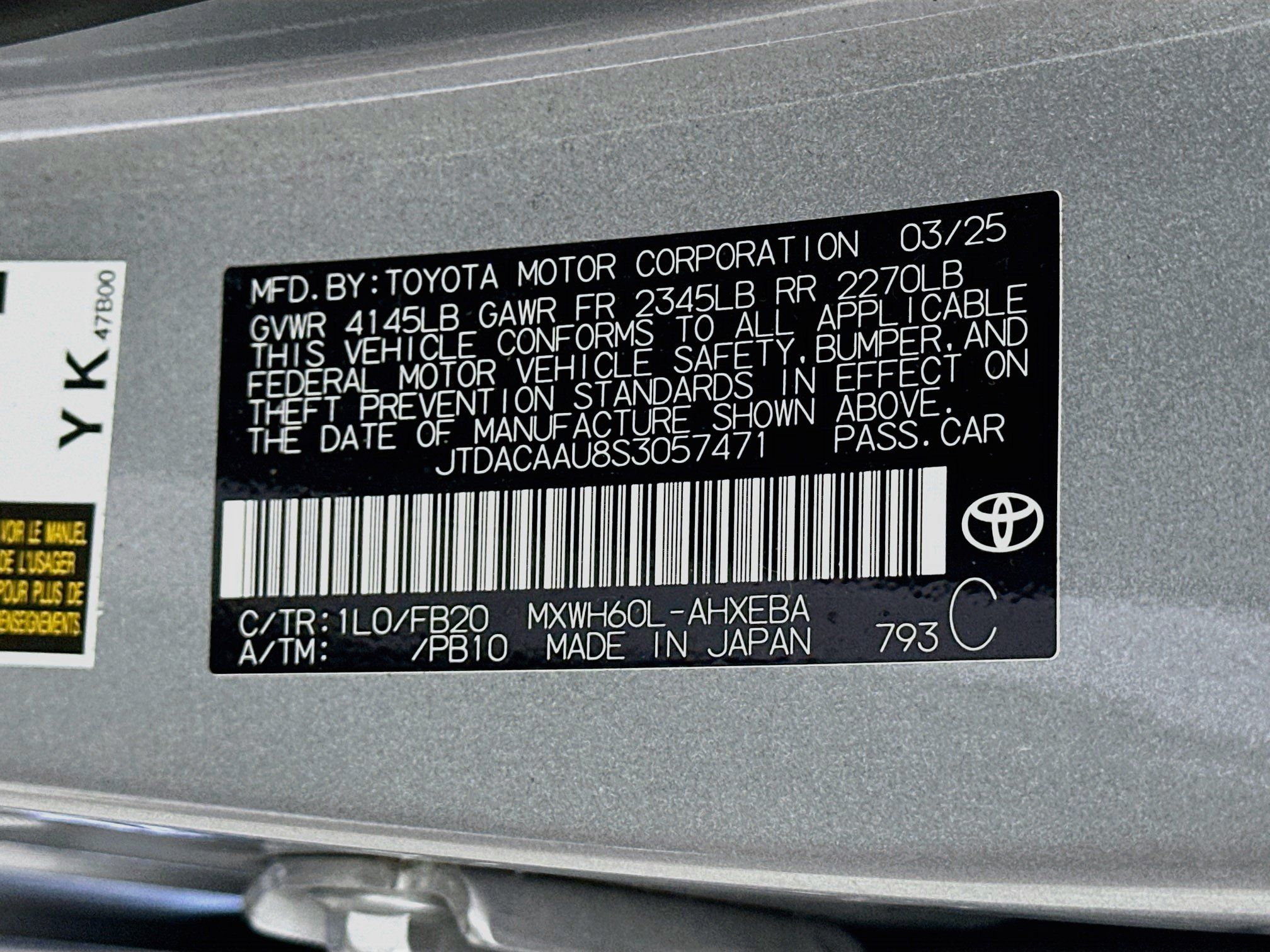 Used 2025 Toyota Prius LE FWD image 12