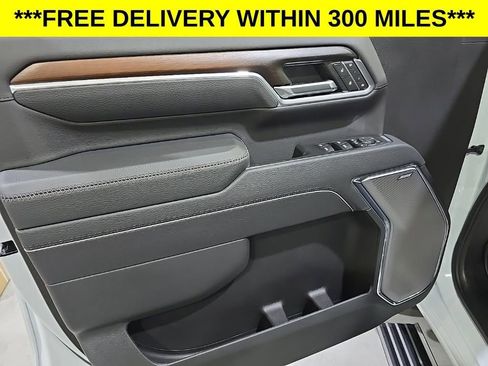 New 2026 GMC Sierra 3500 Denali w/ Denali Reserve Package image 15