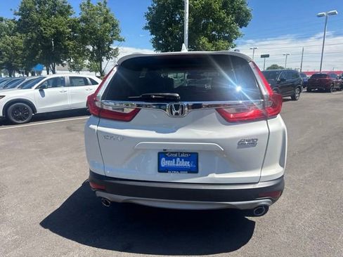 Used 2017 Honda CR-V Touring image 12