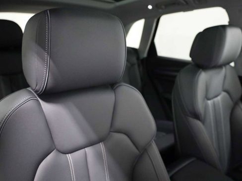 Used 2024 Audi Q5 2.0T Prestige image 21