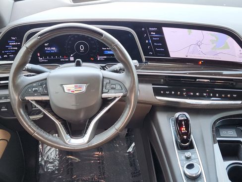 Used 2022 Cadillac Escalade Sport w/ Touring Package image 25