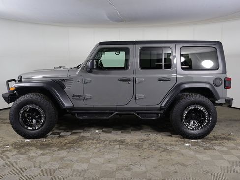 Used 2019 Jeep Wrangler Unlimited Sport S image 11