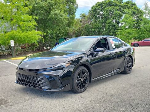 New 2026 Toyota Camry SE w/ Convenience Package FWD image 31