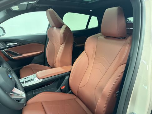 New 2026 BMW X2 xDrive28i w/ Technology Package AWD/4WD image 21