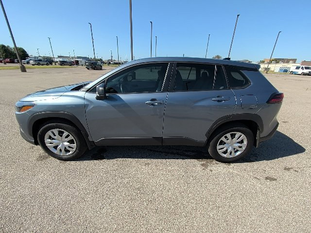 Certified 2026 Toyota Corolla Cross L FWD image 9