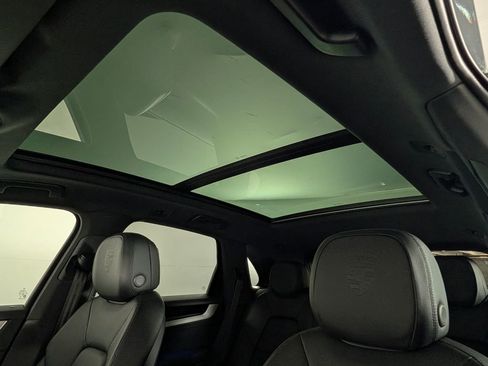 New 2026 Porsche Cayenne image 29