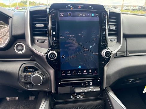 New 2026 RAM 1500 4x4 Crew Cab image 12