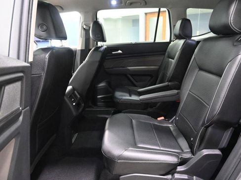 Used 2022 Volkswagen Atlas SEL R-Line AWD/4WD image 15