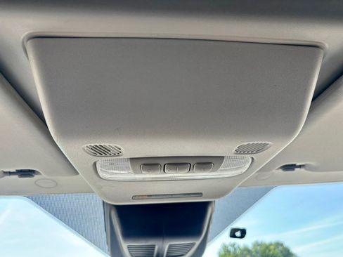 Used 2020 Ford Transit 250 Medium Roof w/ Load Area Protection Package RWD image 22