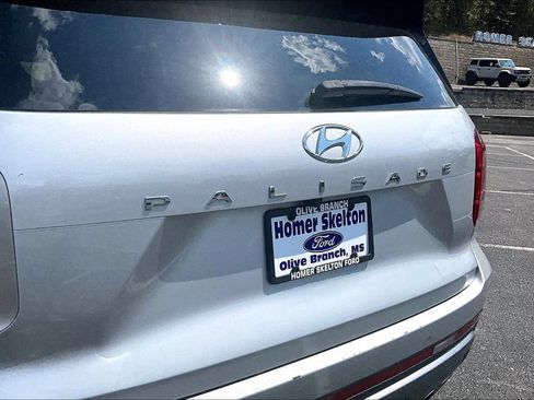 Used 2023 Hyundai Palisade SEL FWD image 7