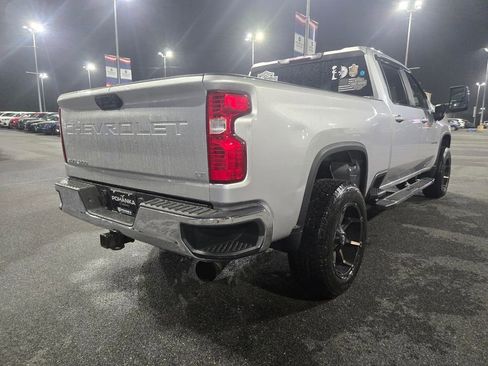 Used 2021 Chevrolet Silverado 2500 LT AWD/4WD image 5
