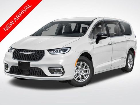 Used 2025 Chrysler Pacifica Limited FWD image 1