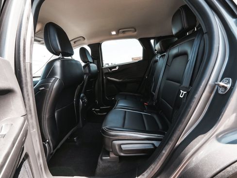 Used 2024 Ford Escape Platinum AWD/4WD image 33