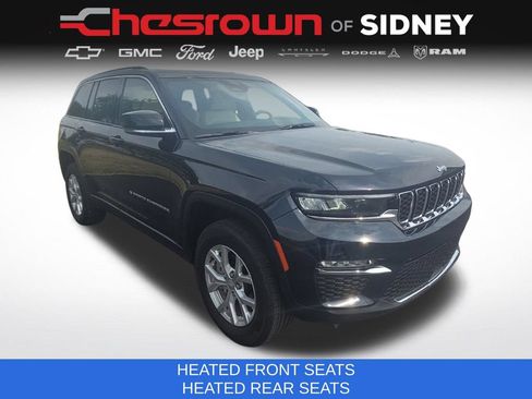Used 2024 Jeep Grand Cherokee Limited AWD/4WD image 3