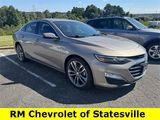 Used 2023 Chevrolet Malibu LT image 2
