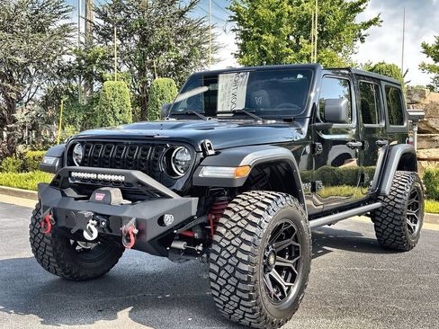 Used 2024 Jeep Wrangler Unlimited Sport AWD/4WD image 1