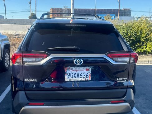 Used 2023 Toyota RAV4 Limited AWD/4WD image 5