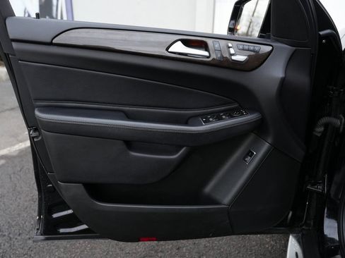 Used 2016 Mercedes-Benz GLE 350 4MATIC image 24