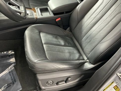 Used 2018 Audi Q5 2.0T Premium Plus image 8