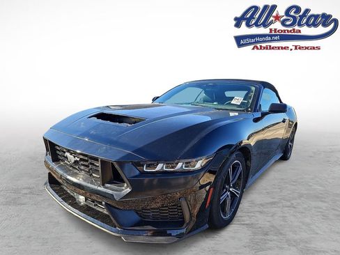 Used 2025 Ford Mustang Premium image 1