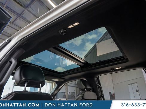 Used 2018 Ford F150 Platinum w/ Equipment Group 701A Luxury AWD/4WD image 27