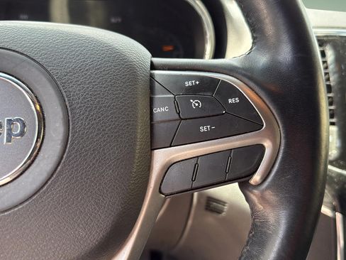 Used 2020 Jeep Grand Cherokee Limited w/ Luxury Group II AWD/4WD image 21