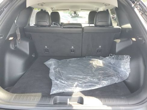 Used 2019 Jeep Cherokee Trailhawk w/ Comfort & Convenience Group AWD/4WD image 8