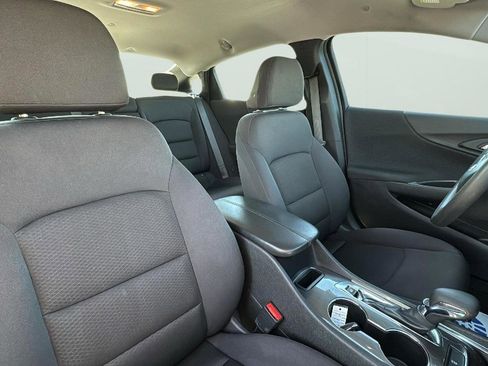Used 2023 Chevrolet Malibu LT image 20