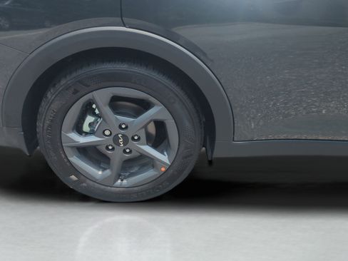 New 2026 Kia K4 FWD image 25