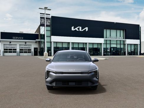 New 2026 Kia K4 FWD image 2