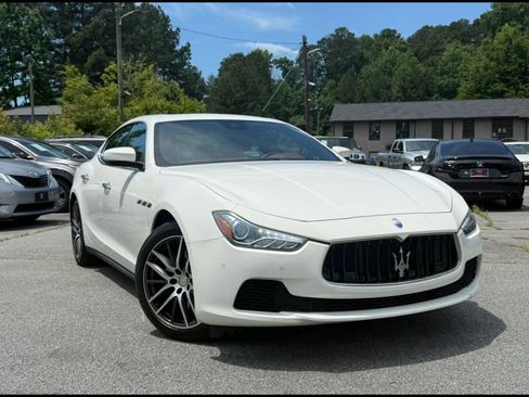 Used 2017 Maserati Ghibli S RWD image 1