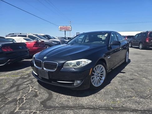 Used 2013 BMW 535i xDrive Sedan AWD/4WD image 4