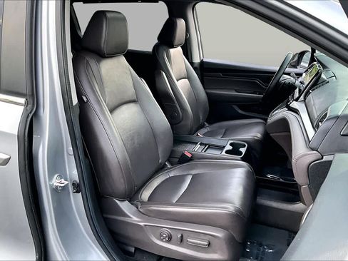 Used 2024 Honda Odyssey EX-L image 9